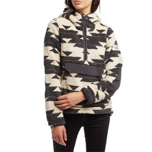 The North Face Campshire Hoodie